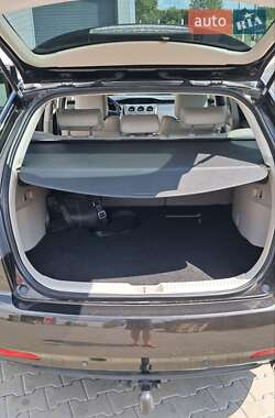 Внедорожник / Кроссовер Mazda CX-7 2012 в 