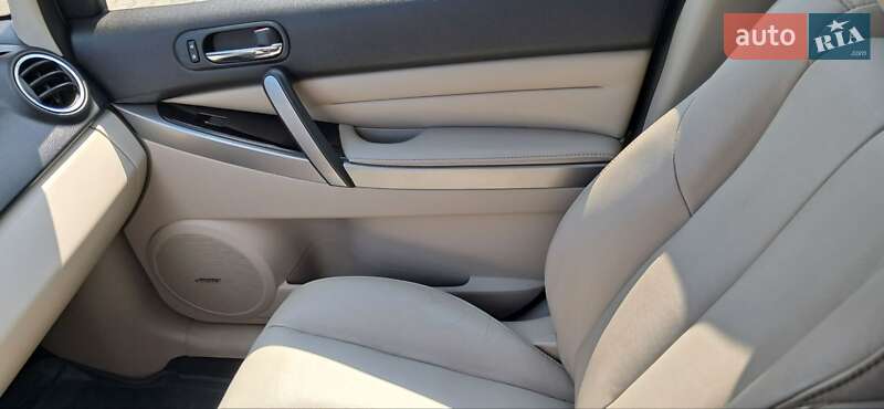 Позашляховик / Кросовер Mazda CX-7 2012 в Нововолинську