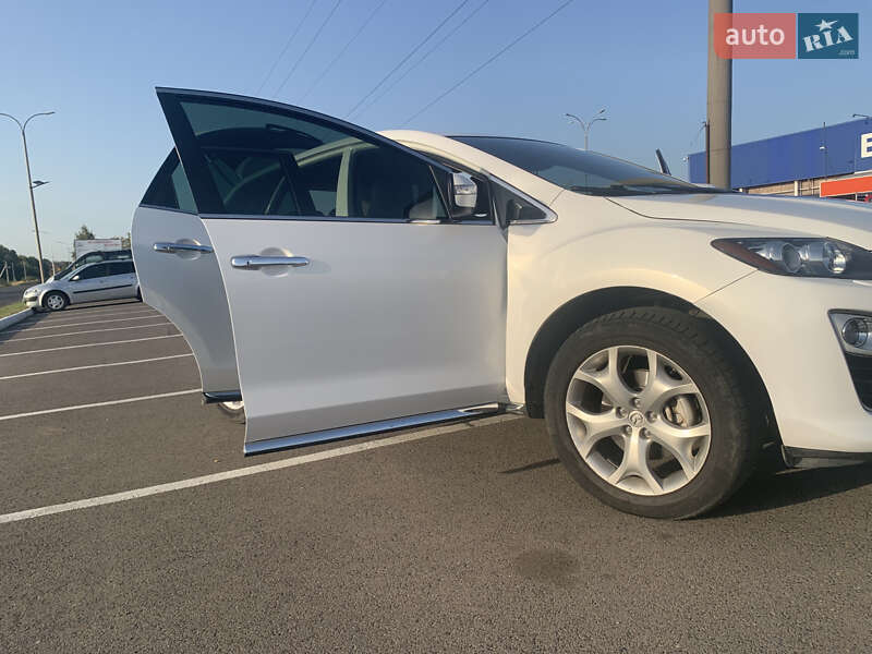 Позашляховик / Кросовер Mazda CX-7 2011 в Луцьку