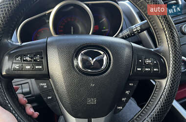 Позашляховик / Кросовер Mazda CX-7 2009 в 