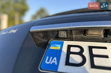 Внедорожник / Кроссовер Mazda CX-7 2010 в 