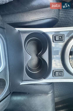 Позашляховик / Кросовер Mazda CX-7 2009 в 