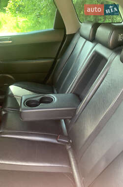 Позашляховик / Кросовер Mazda CX-7 2007 в 
