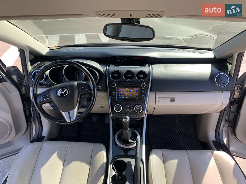Позашляховик / Кросовер Mazda CX-7 2011 в Києві