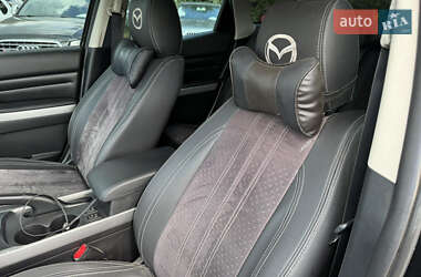 Позашляховик / Кросовер Mazda CX-7 2010 в 