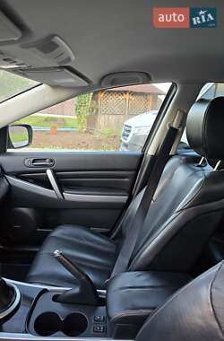 Позашляховик / Кросовер Mazda CX-7 2012 в 
