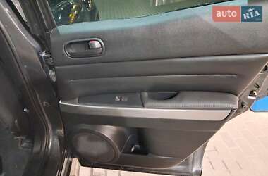 Позашляховик / Кросовер Mazda CX-7 2010 в 
