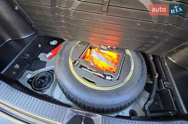 Позашляховик / Кросовер Mazda CX-7 2009 в 