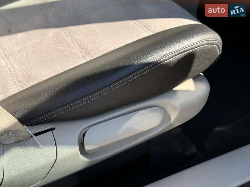Позашляховик / Кросовер Mazda CX-7 2011 в Вінниці