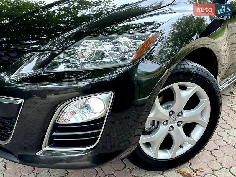 Позашляховик / Кросовер Mazda CX-7 2010 в Чернівцях