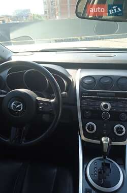 Внедорожник / Кроссовер Mazda CX-7 2009 в 