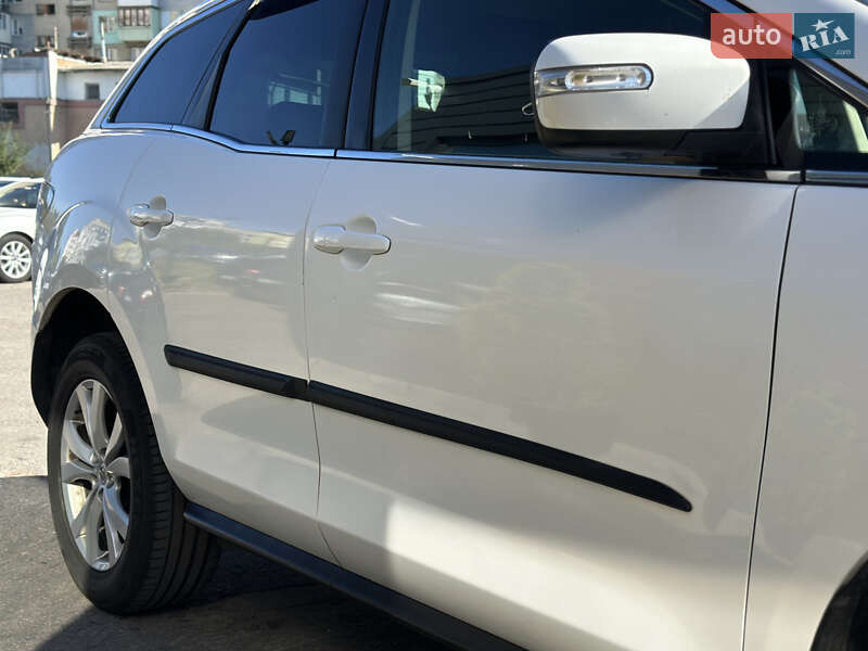 Внедорожник / Кроссовер Mazda CX-7 2010 в Шептицькому