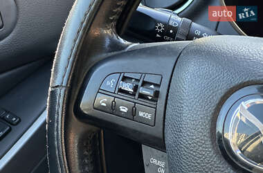 Позашляховик / Кросовер Mazda CX-7 2010 в 