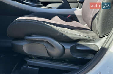 Позашляховик / Кросовер Mazda CX-7 2010 в 