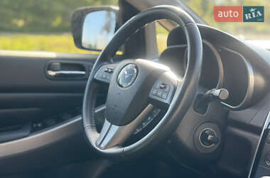 Позашляховик / Кросовер Mazda CX-7 2009 в 