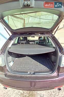 Внедорожник / Кроссовер Mazda CX-7 2008 в 