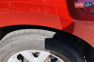 Внедорожник / Кроссовер Mazda CX-7 2009 в 