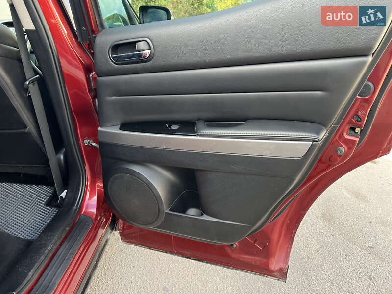 Позашляховик / Кросовер Mazda CX-7 2011 в Львові