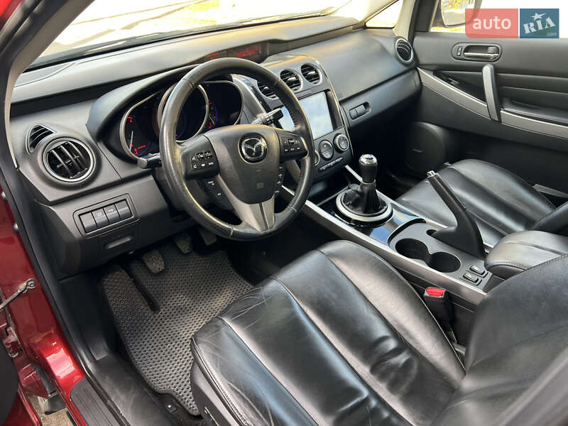 Позашляховик / Кросовер Mazda CX-7 2011 в Львові