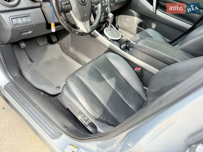 Позашляховик / Кросовер Mazda CX-7 2011 в Харкові