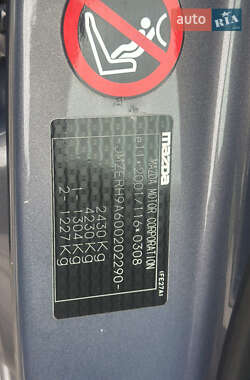 Позашляховик / Кросовер Mazda CX-7 2009 в 
