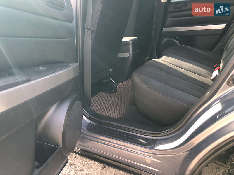 Позашляховик / Кросовер Mazda CX-7 2010 в Рівному фото 13 Позашляховик / Кросовер Mazda CX-7 2010 в Рівному