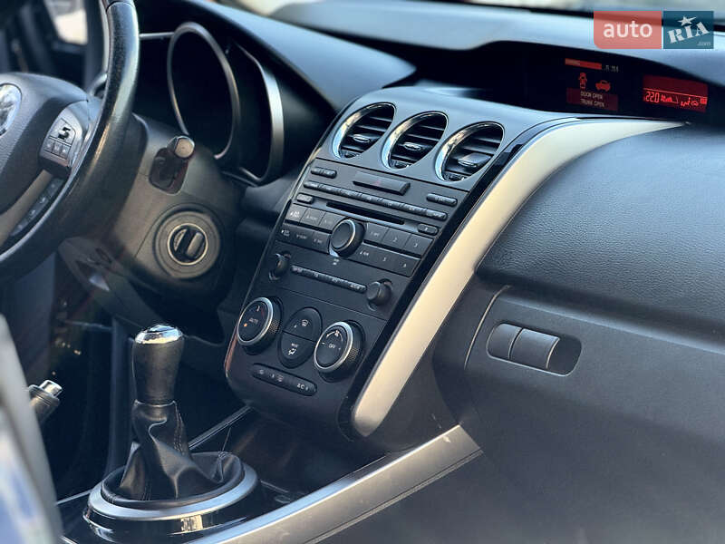 Позашляховик / Кросовер Mazda CX-7 2011 в Тернополі
