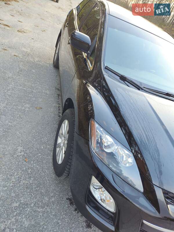 Позашляховик / Кросовер Mazda CX-7 2012 в Полонному