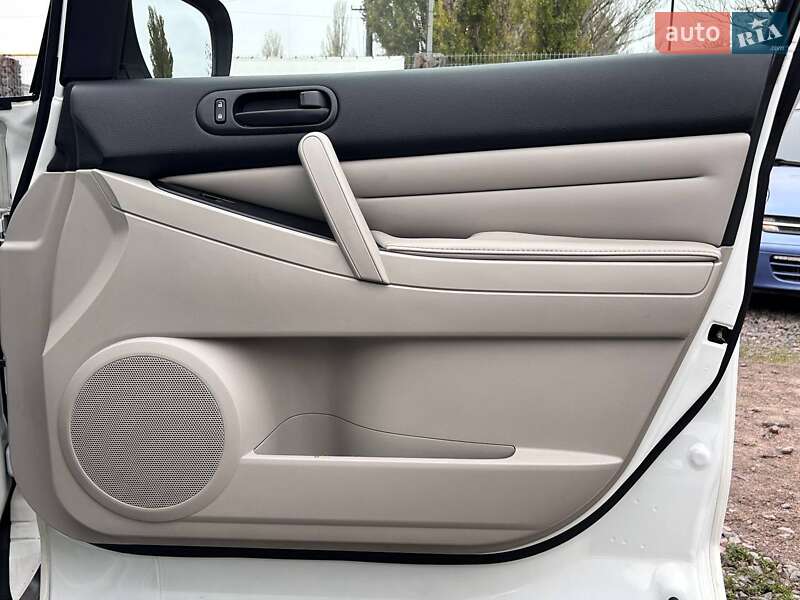 Позашляховик / Кросовер Mazda CX-7 2010 в Одесі