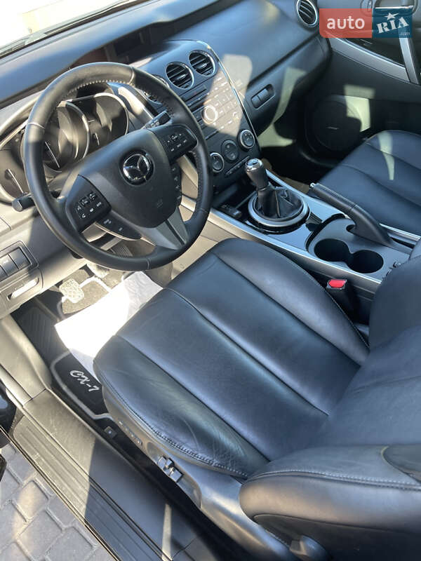 Позашляховик / Кросовер Mazda CX-7 2010 в Луцьку