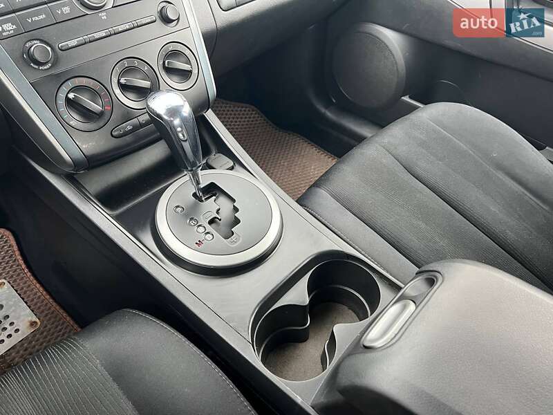 Позашляховик / Кросовер Mazda CX-7 2010 в Києві