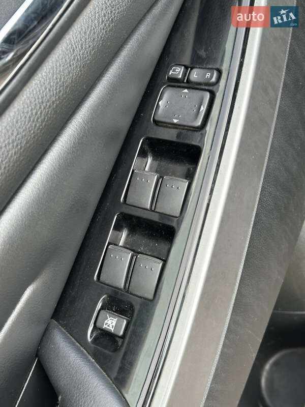 Внедорожник / Кроссовер Mazda CX-7 2010 в Конотопе фото 14 Внедорожник / Кроссовер Mazda CX-7 2010 в Конотопе