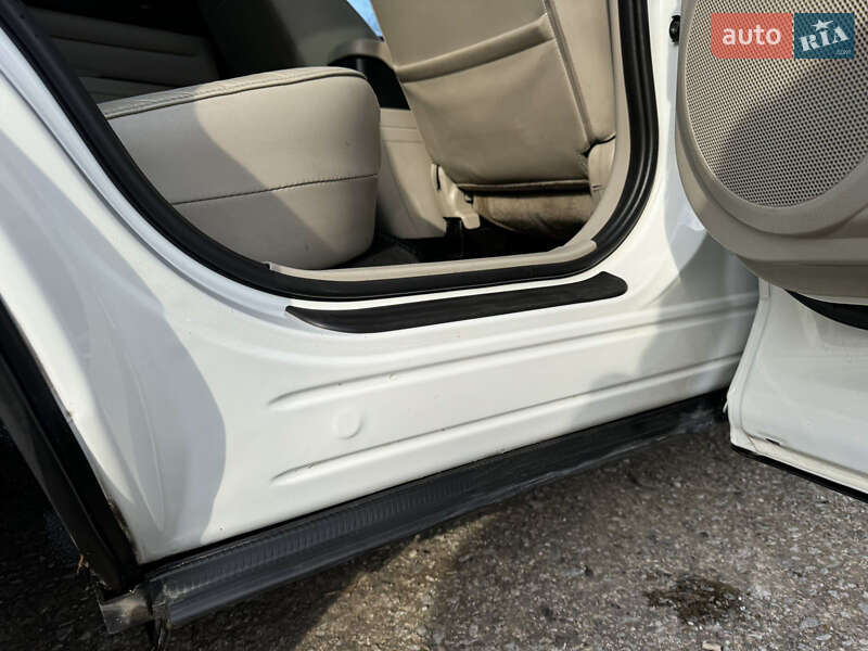 Внедорожник / Кроссовер Mazda CX-7 2010 в Хотине