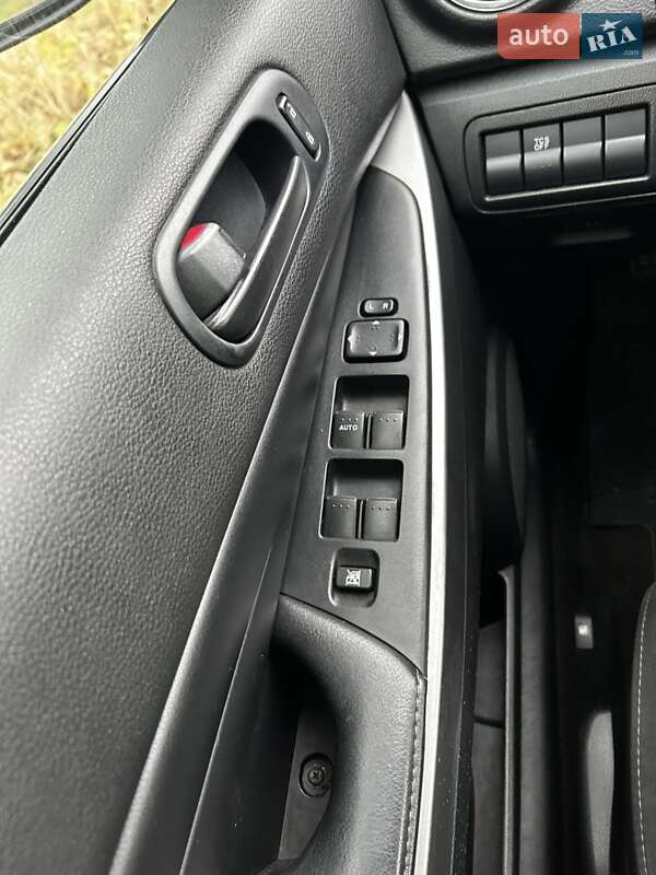 Внедорожник / Кроссовер Mazda CX-7 2011 в Барышевке