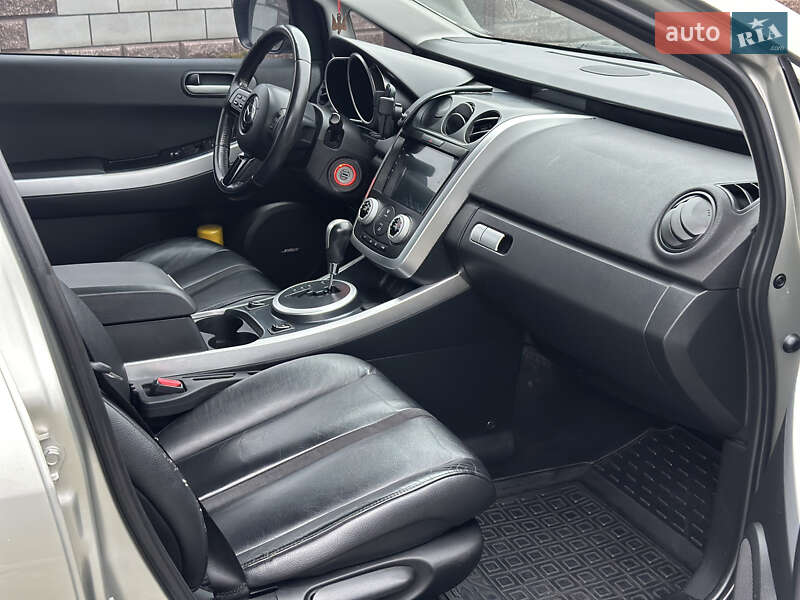 Позашляховик / Кросовер Mazda CX-7 2007 в Рівному