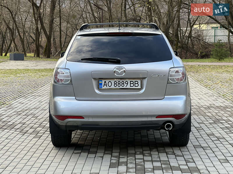 Внедорожник / Кроссовер Mazda CX-7 2011 в Сваляве