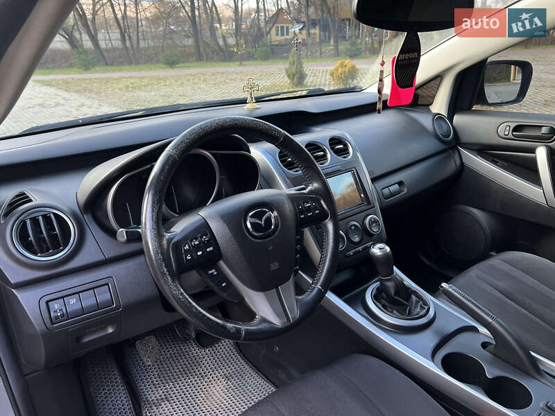 Внедорожник / Кроссовер Mazda CX-7 2011 в Сваляве