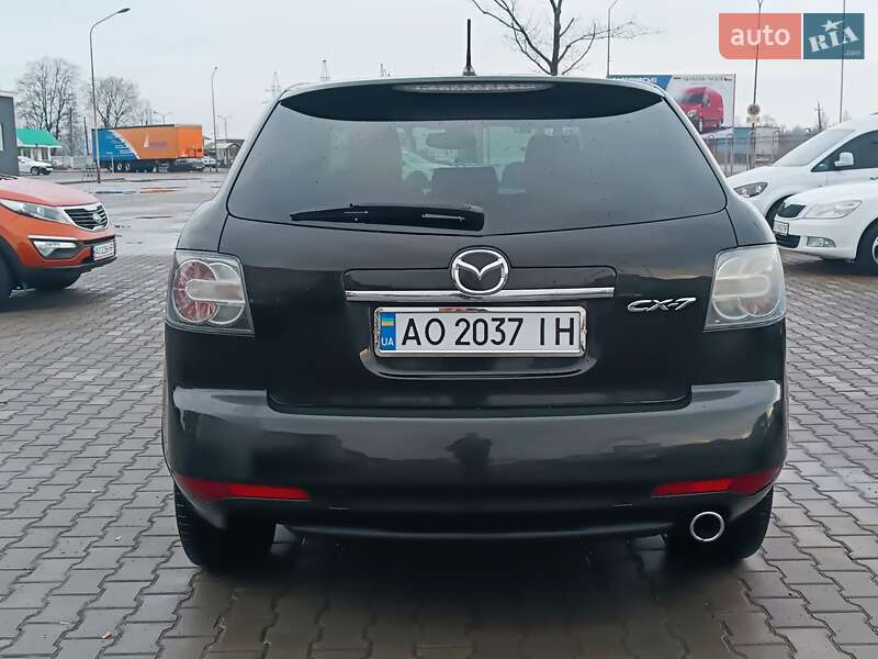 Внедорожник / Кроссовер Mazda CX-7 2011 в Хусте