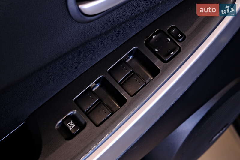 Внедорожник / Кроссовер Mazda CX-7 2008 в Одессе фото 24 Внедорожник / Кроссовер Mazda CX-7 2008 в Одессе