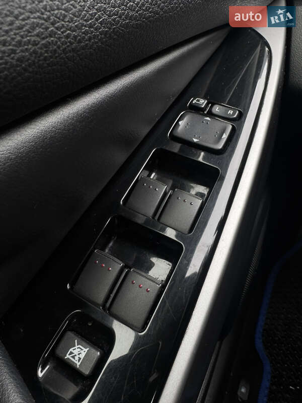 Внедорожник / Кроссовер Mazda CX-7 2010 в Львове