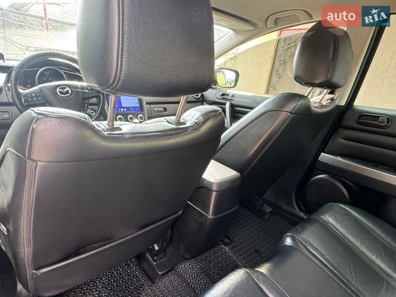 Позашляховик / Кросовер Mazda CX-7 2010 в Дніпрі