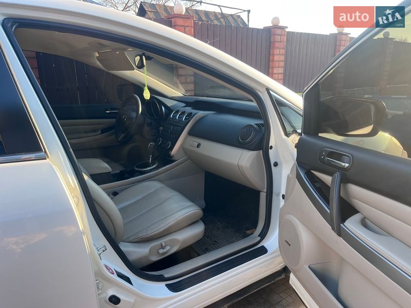Позашляховик / Кросовер Mazda CX-7 2010 в Кучургані