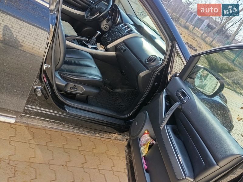 Позашляховик / Кросовер Mazda CX-7 2011 в Миколаєві