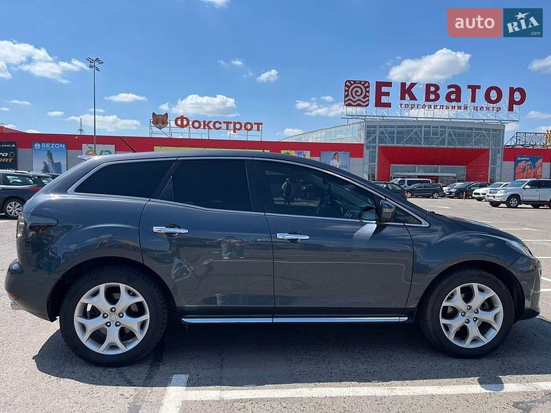 Позашляховик / Кросовер Mazda CX-7 2010 в Рівному