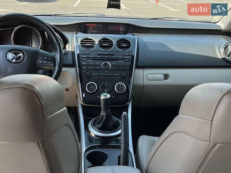 Позашляховик / Кросовер Mazda CX-7 2010 в Рівному