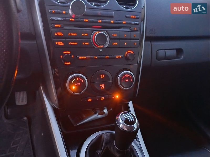 Внедорожник / Кроссовер Mazda CX-7 2010 в Костополе