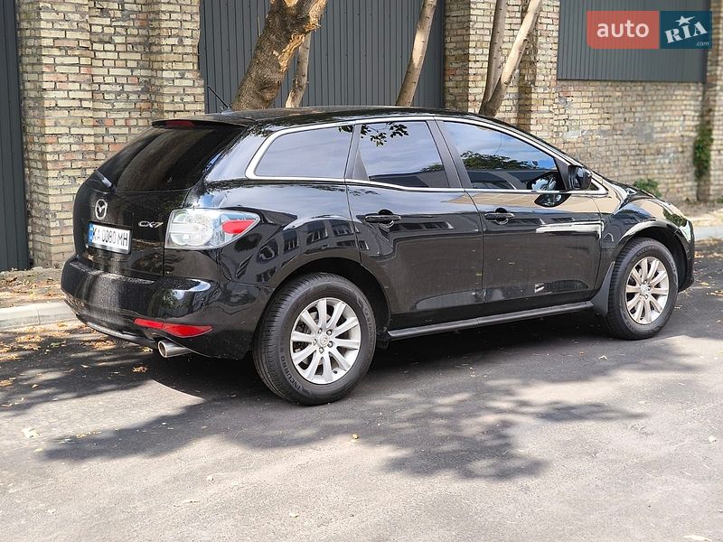 Позашляховик / Кросовер Mazda CX-7 2010 в Києві