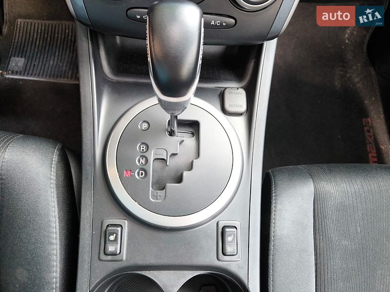 Позашляховик / Кросовер Mazda CX-7 2010 в Києві