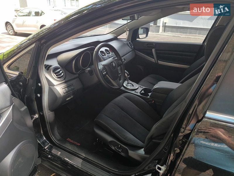 Позашляховик / Кросовер Mazda CX-7 2010 в Києві