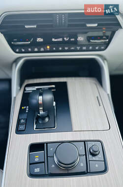 Позашляховик / Кросовер Mazda CX-90 2024 в 